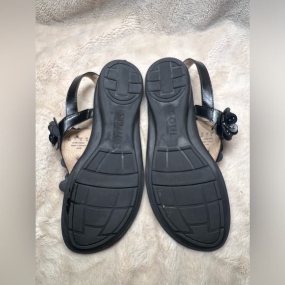 Soul Naturalizer Women's Size 9 Ankle Strap Thong Sandals Studded Flower - Picture 4 of 6